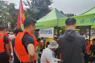 怀特：客场之旅后的主场首战总是很难打 很高兴我们稳住并取胜了